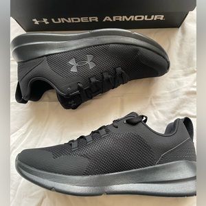 Under Armour Sneakers sz 8 NWT